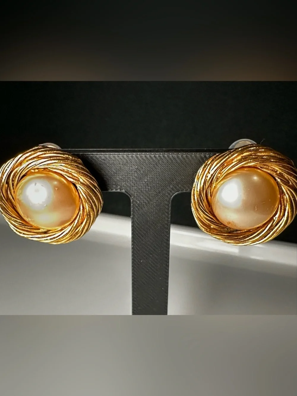 Vintage Chanel 1994 Faux Pearl Rope Earrings – Gold Plated
